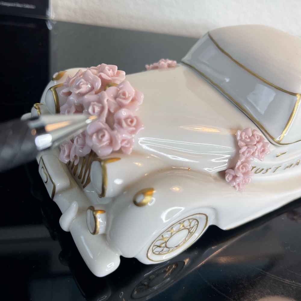 princess house car keep sake car or cake topper forcelain. Preloved. - Picture 3 of 9